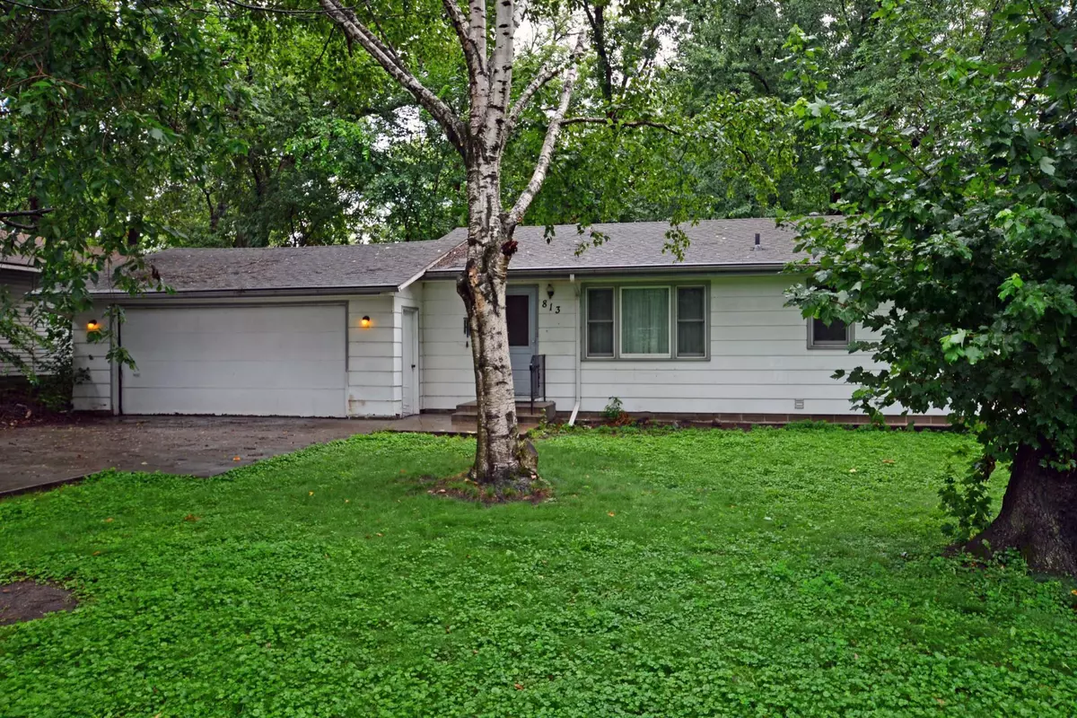 Champlin, MN 55316,813 Independence AVE N