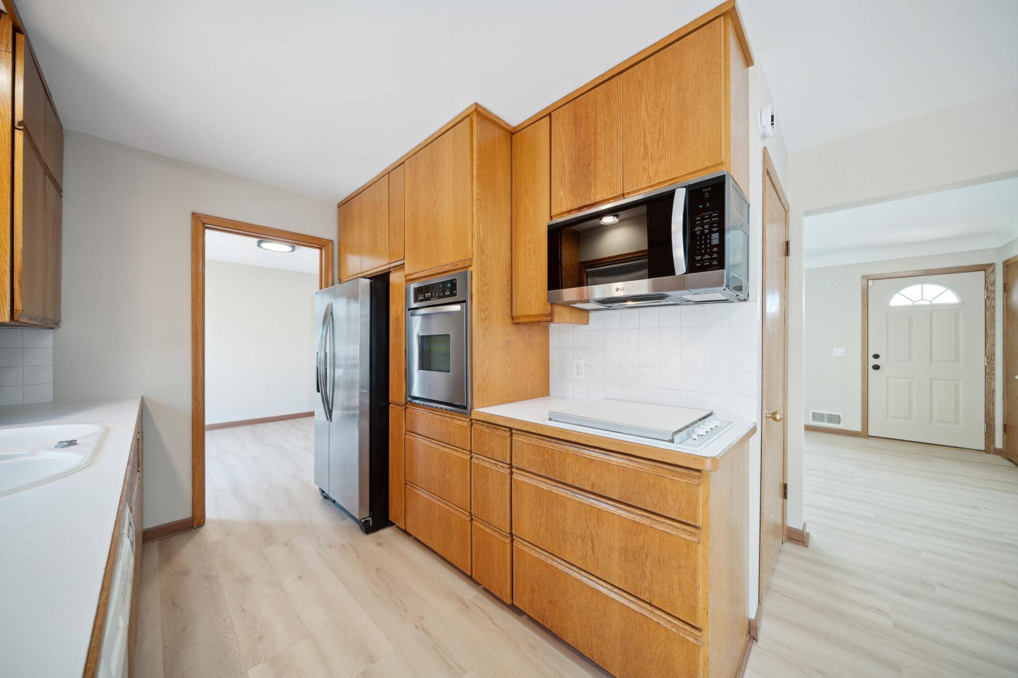 Eagan, MN 55121,2860 Highview TER