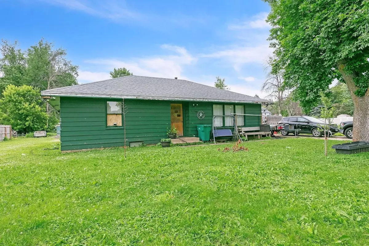 Le Sueur, MN 56058,119 Regency RD