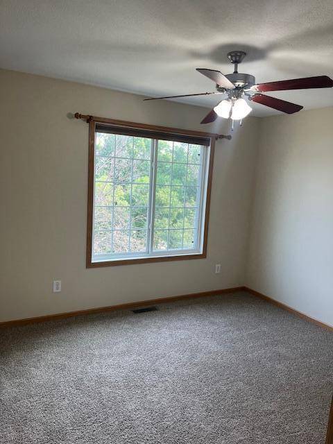 Hugo, MN 55038,4964 Emmit DR N #3
