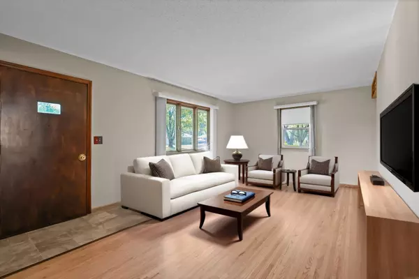 Richfield, MN 55423,7520 14th AVE S
