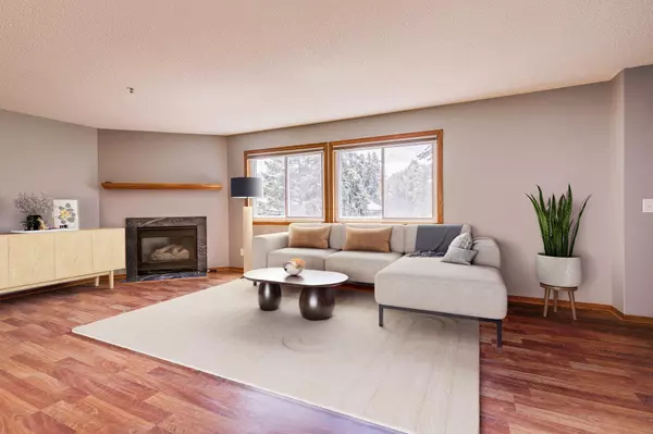 White Bear Lake, MN 55110,3167 Manitou DR #7
