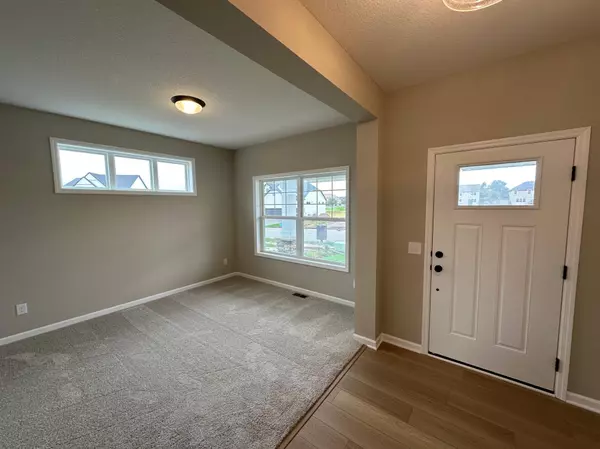 Shakopee, MN 55379,1935 Sparrow Drive Sparrow DR