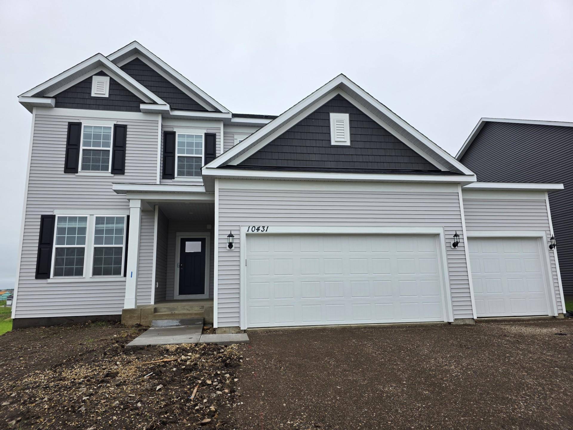 10431 Duval RD, Woodbury, MN 55129