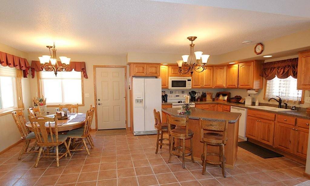 Detroit Lakes, MN 56501,1836 Bridgeview BLVD