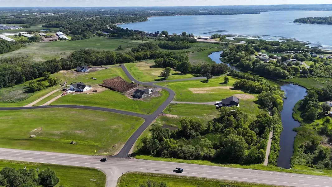23 Branch Creek RD, Detroit Lakes, MN 56501