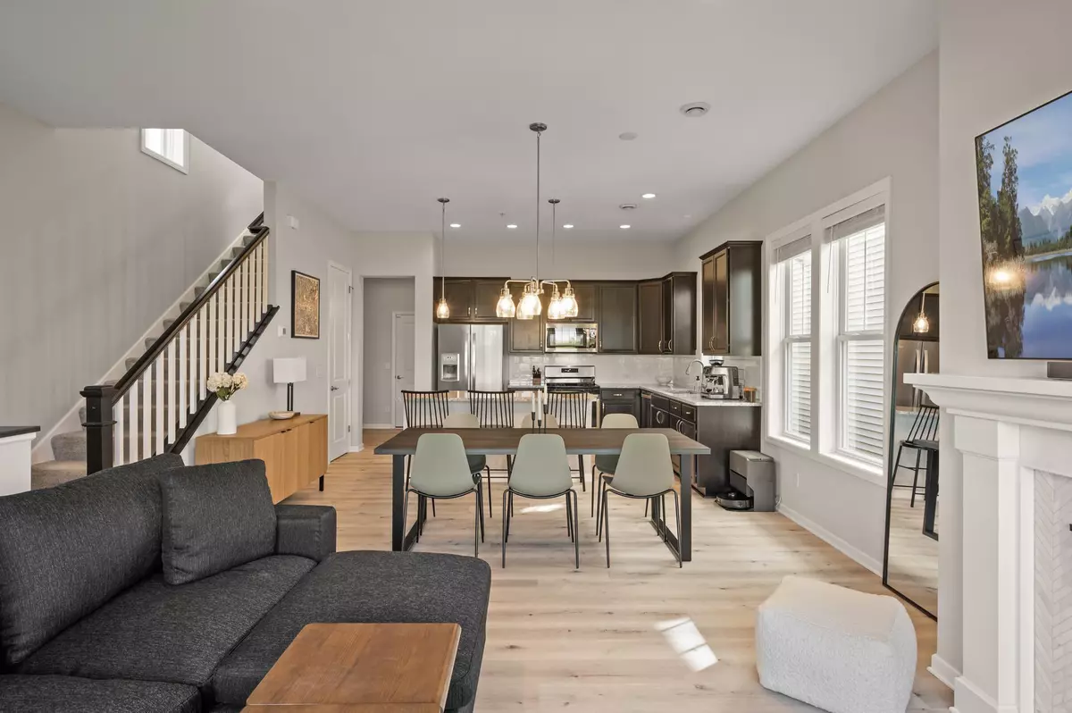 Maple Grove, MN 55369,8120 Arrowwood LN N