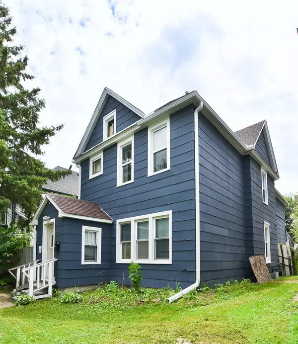 Saint Paul, MN 55103,400 Blair AVE