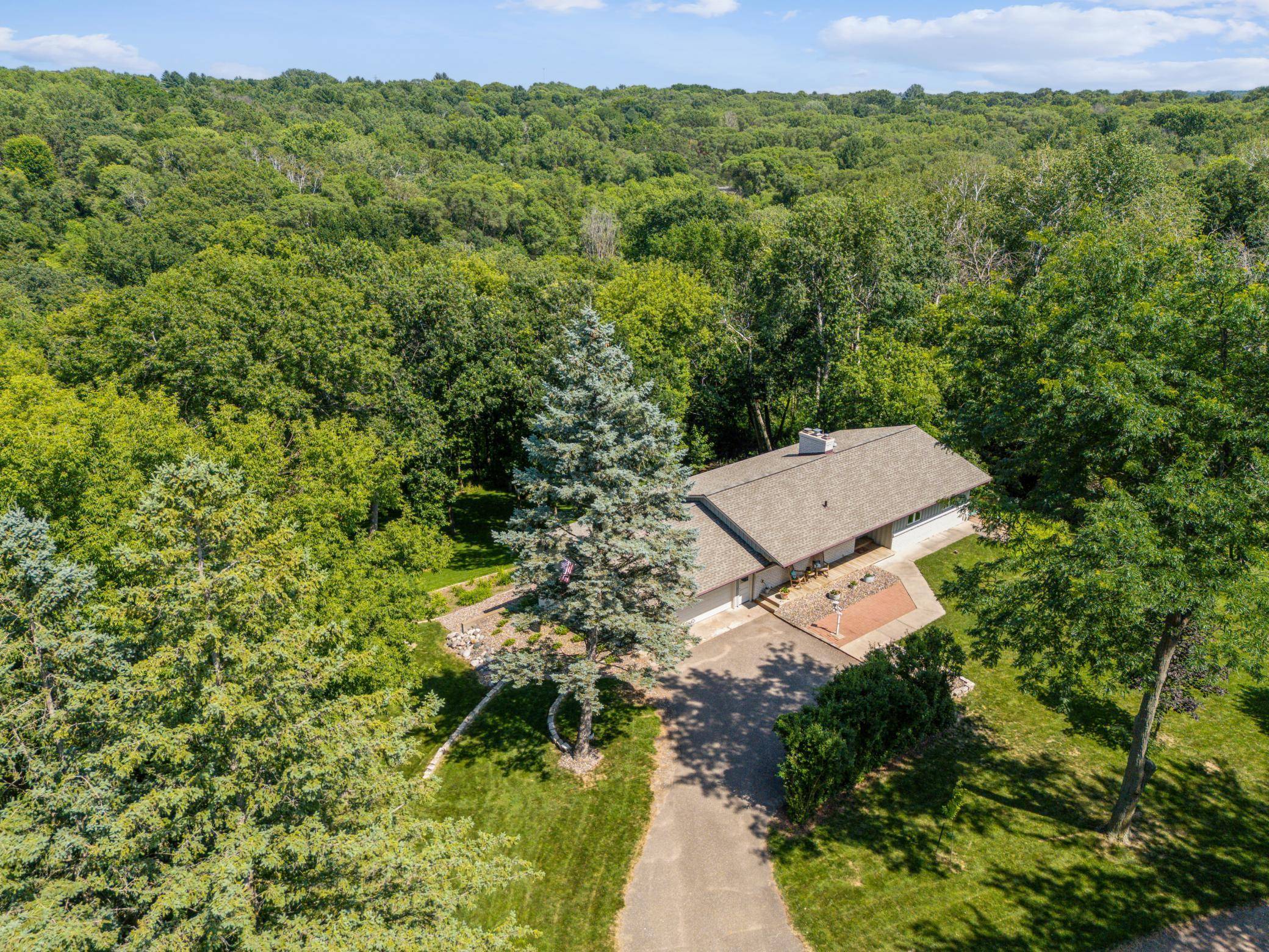 Hudson, WI 54016,899 Willow Ridge 1