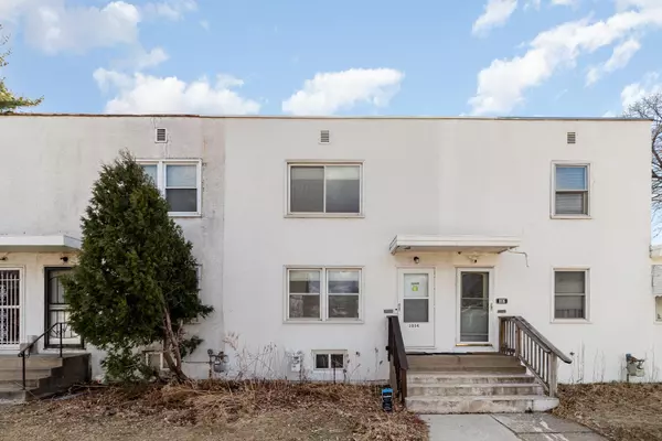 1034 Carroll AVE, Saint Paul, MN 55104