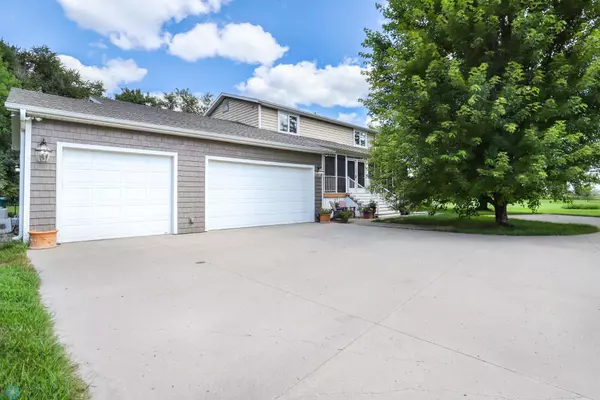 West Fargo, ND 58078,1604 32nd AVE W