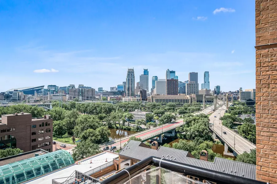 110 1st AVE NE #F1202, Minneapolis, MN 55413