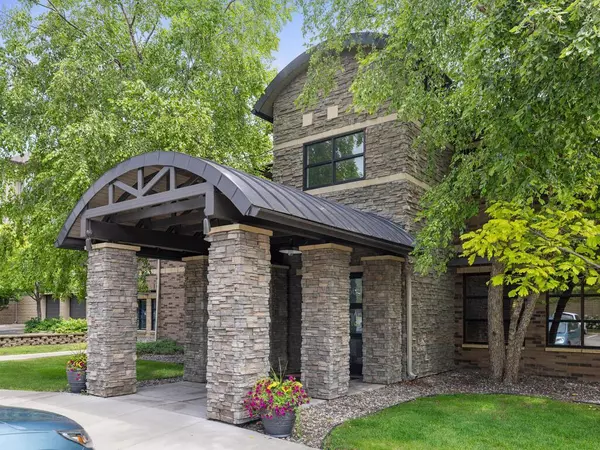 Eden Prairie, MN 55344,13580 Technology DR #3306