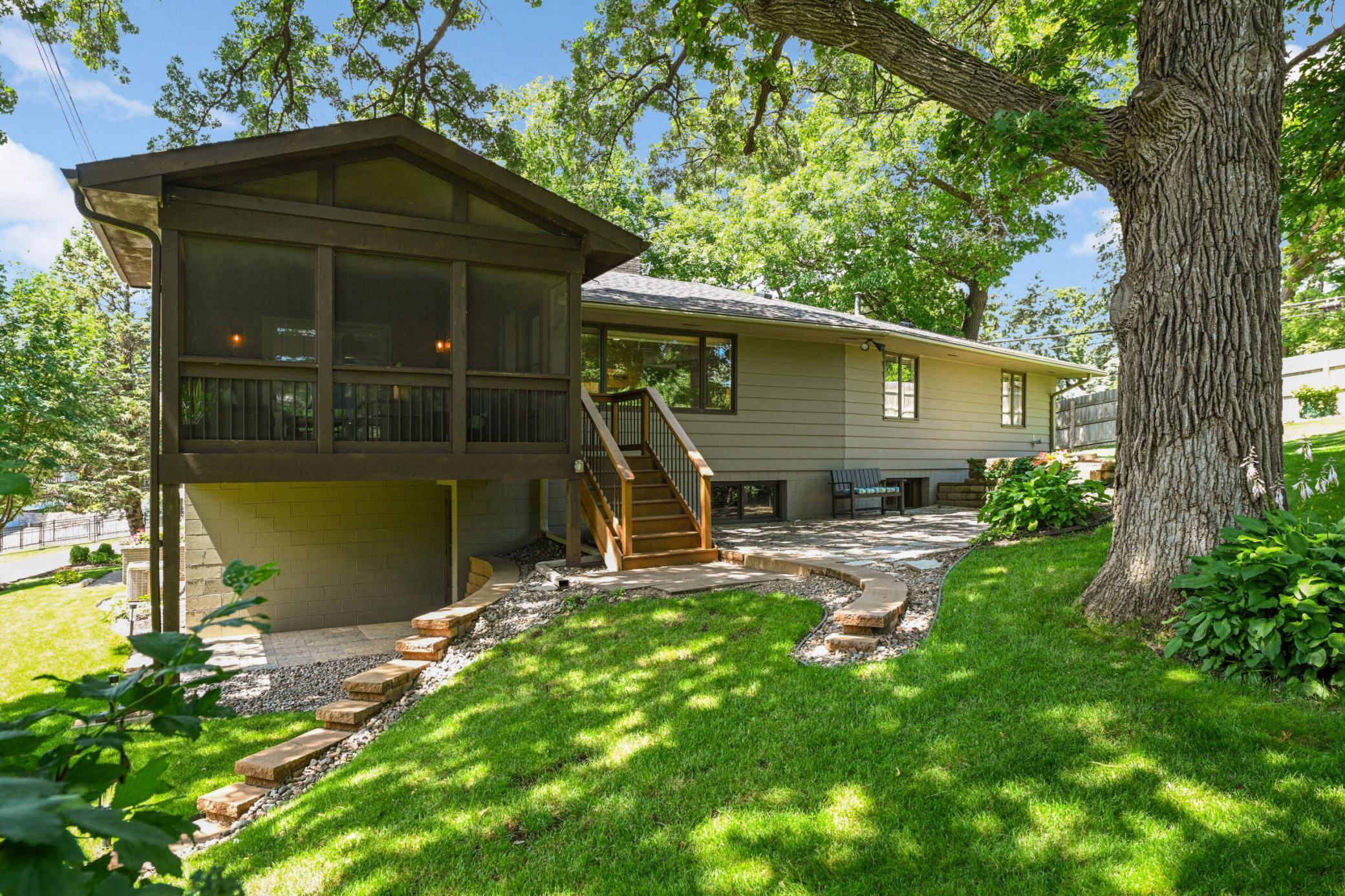Edina, MN 55436,5601 Interlachen CIR