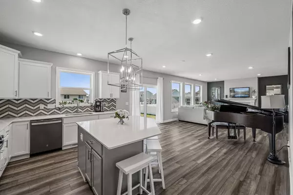 Delano, MN 55328,104 Hummingbird WAY
