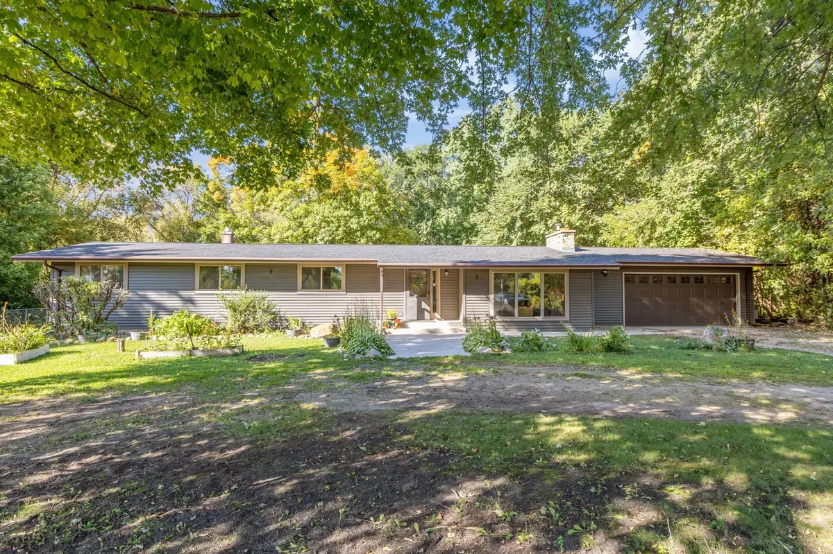 Howard Lake, MN 55349,8722 47th ST SW