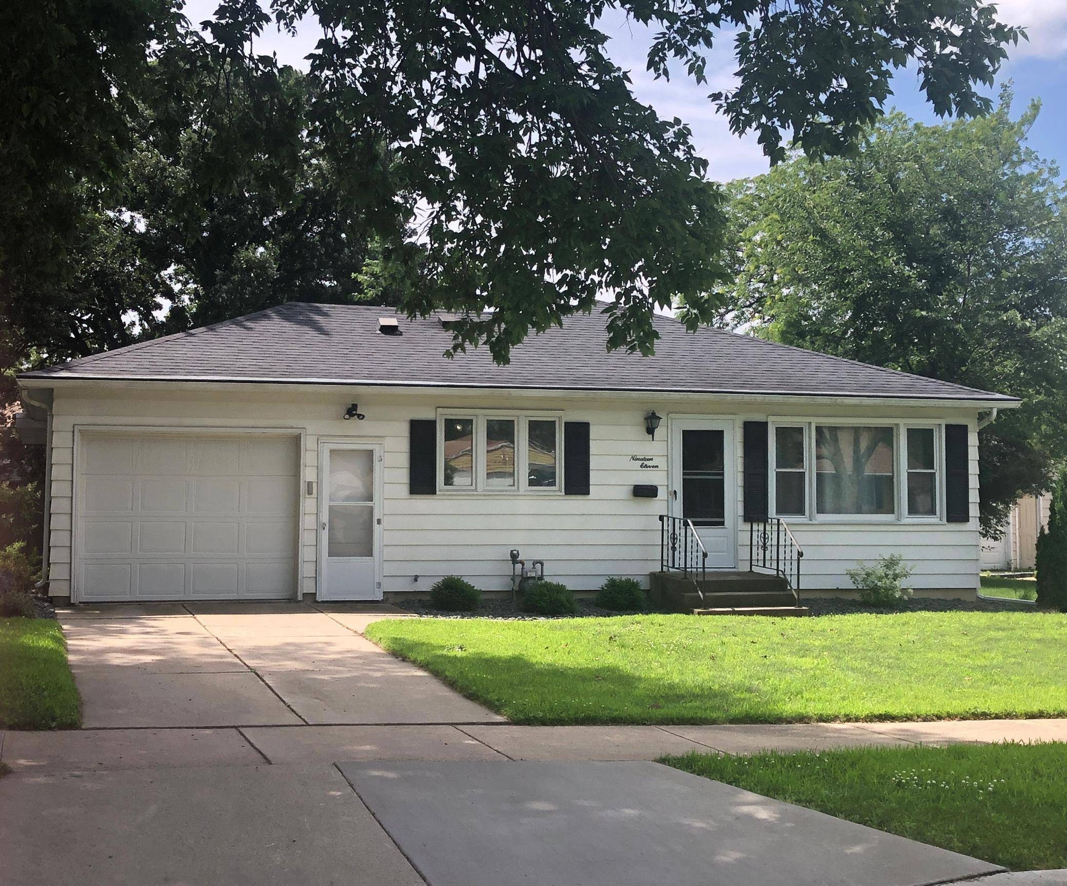 1911 1st AVE NW, Austin, MN 55912