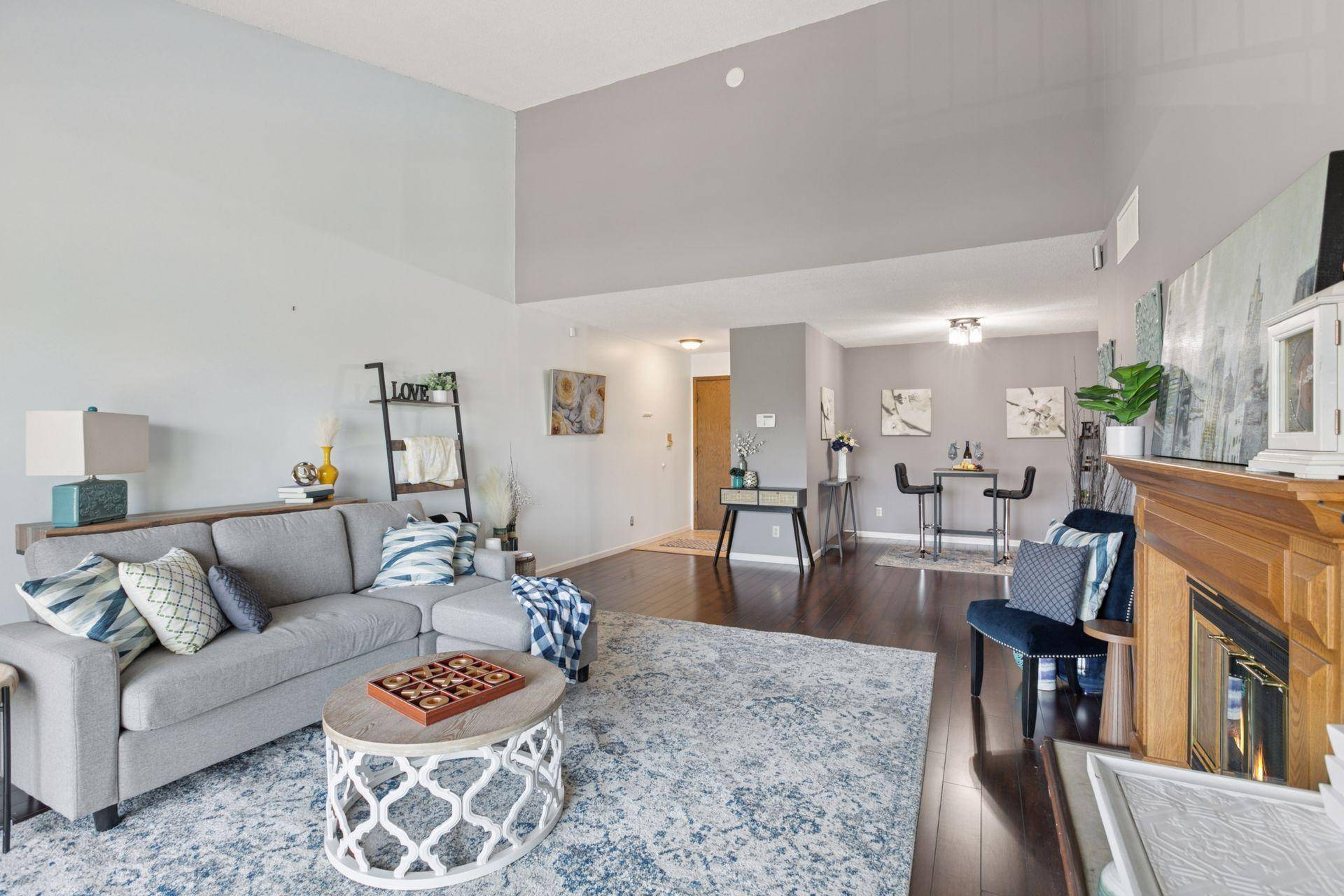 Edina, MN 55435,4100 Parklawn AVE #309