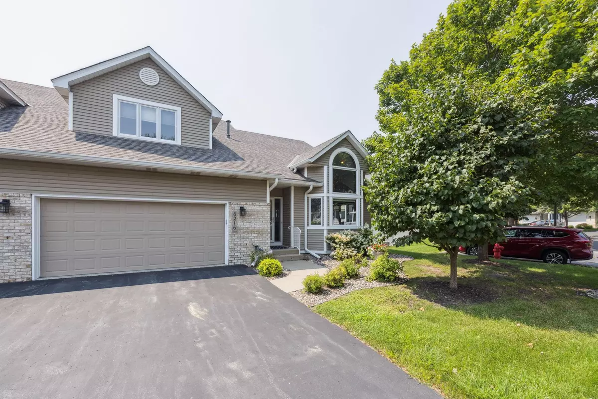 Bloomington, MN 55437,8216 Norman Creek TRL