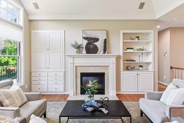 Minnetonka, MN 55345,19010 Ashcroft CIR