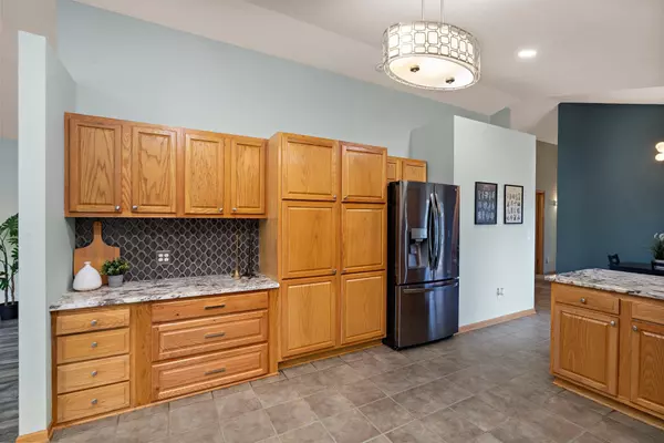 Vadnais Heights, MN 55127,755 County Road F E