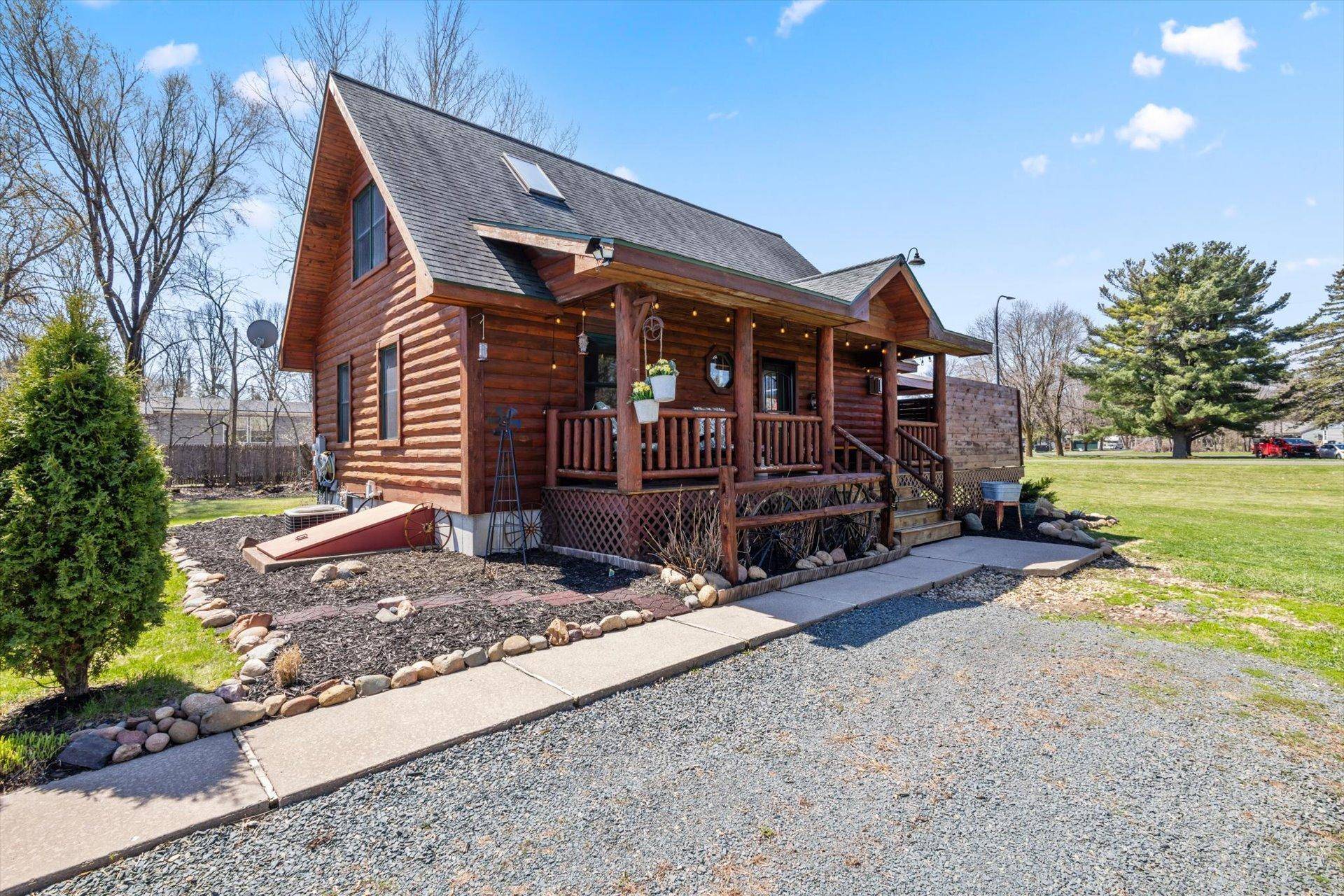 510 State Road 35, Centuria, WI 54024