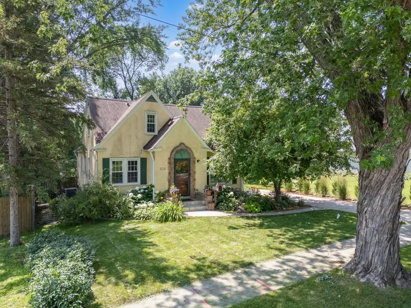 710 10th ST NW, Rochester, MN 55901