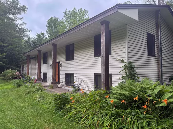 22525 Linnet ST NW, Oak Grove, MN 55005