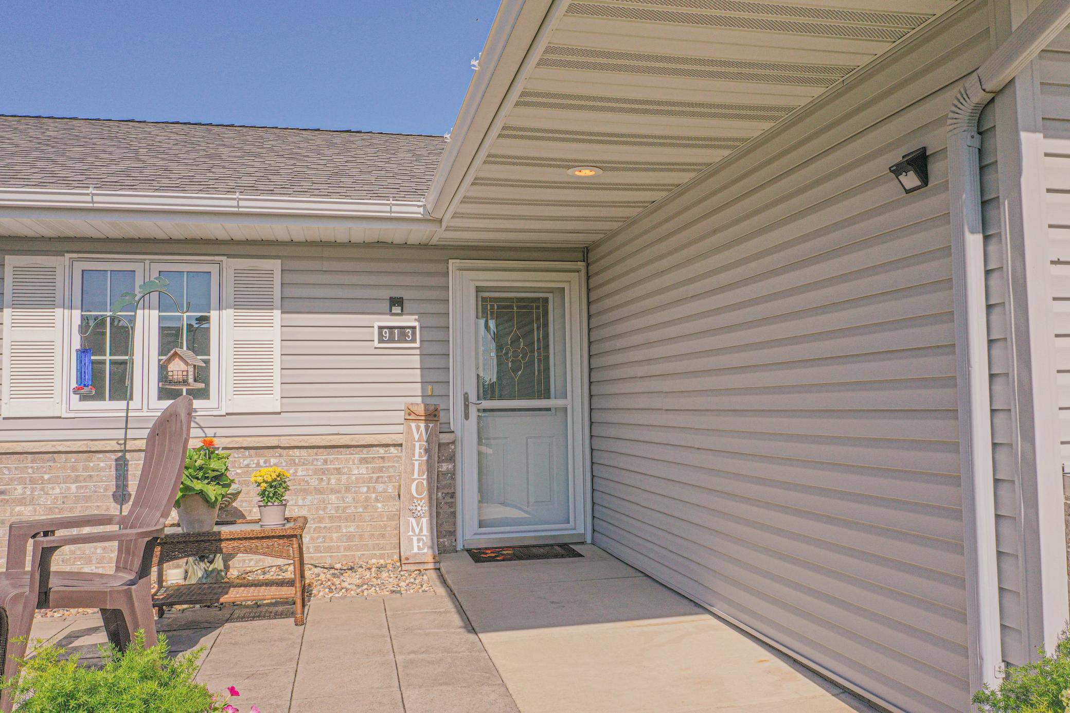 Alexandria, MN 56308,913 Anderson WAY