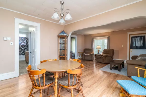 Crookston, MN 56716,232 State ST