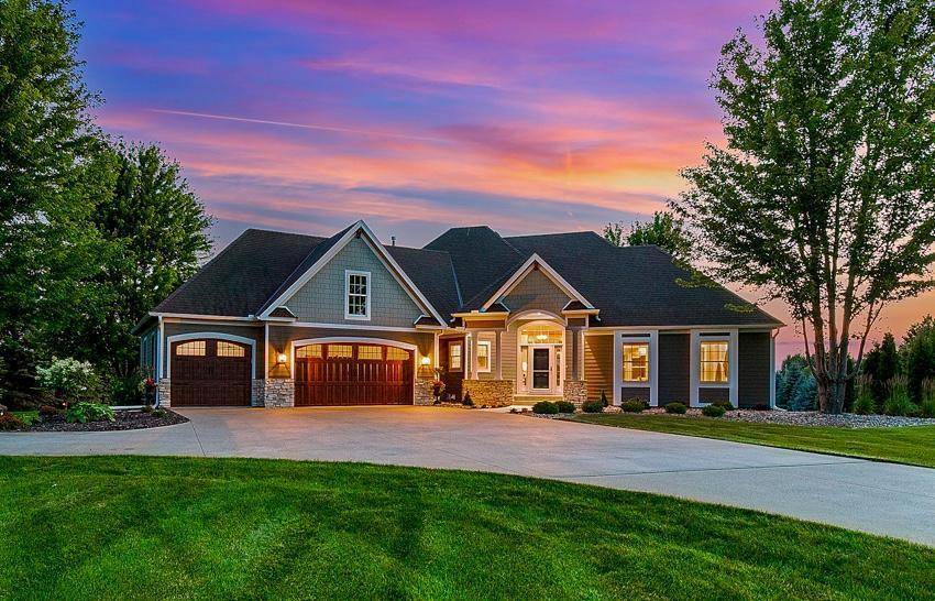19300 Heitel WAY, Prior Lake, MN 55372