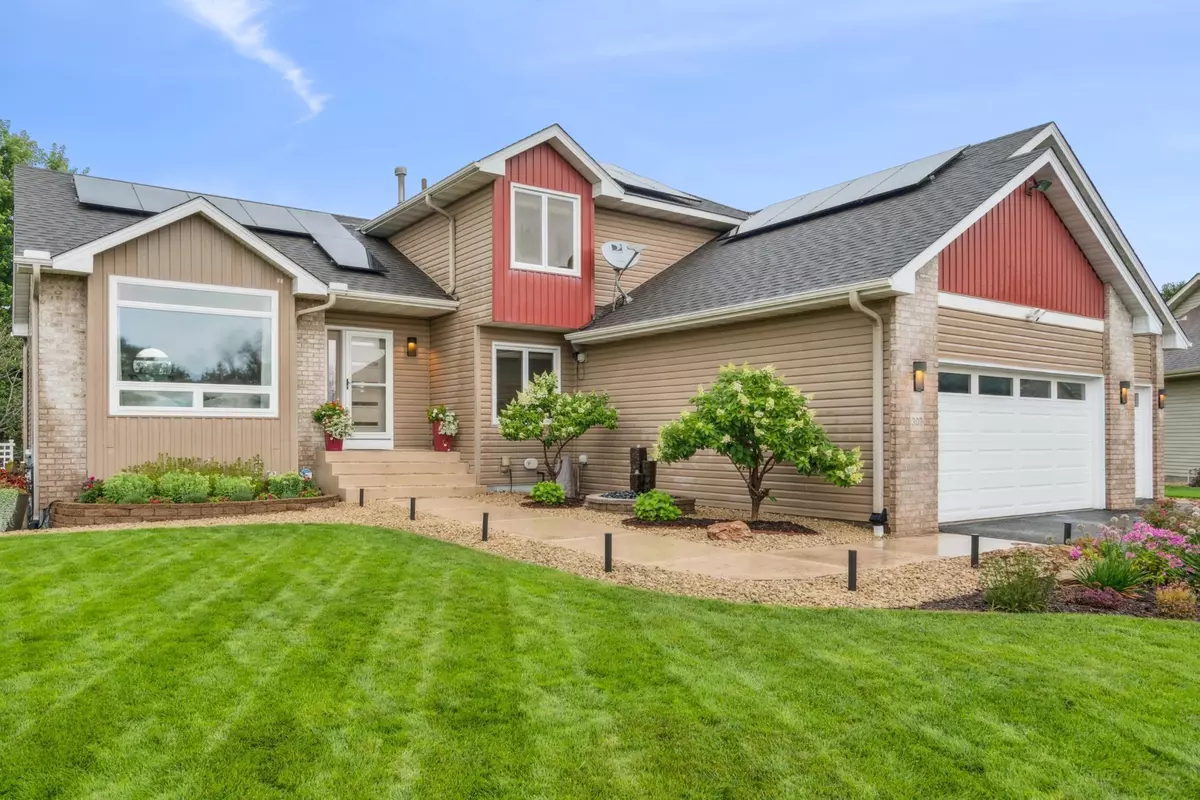 Andover, MN 55304,303 137th LN NW