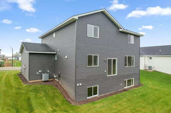 New Richmond, WI 54017,1336 Orchid WAY