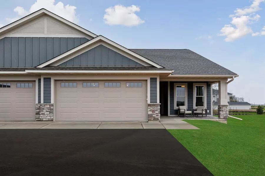 2991 Thompson DR, River Falls, WI 54022