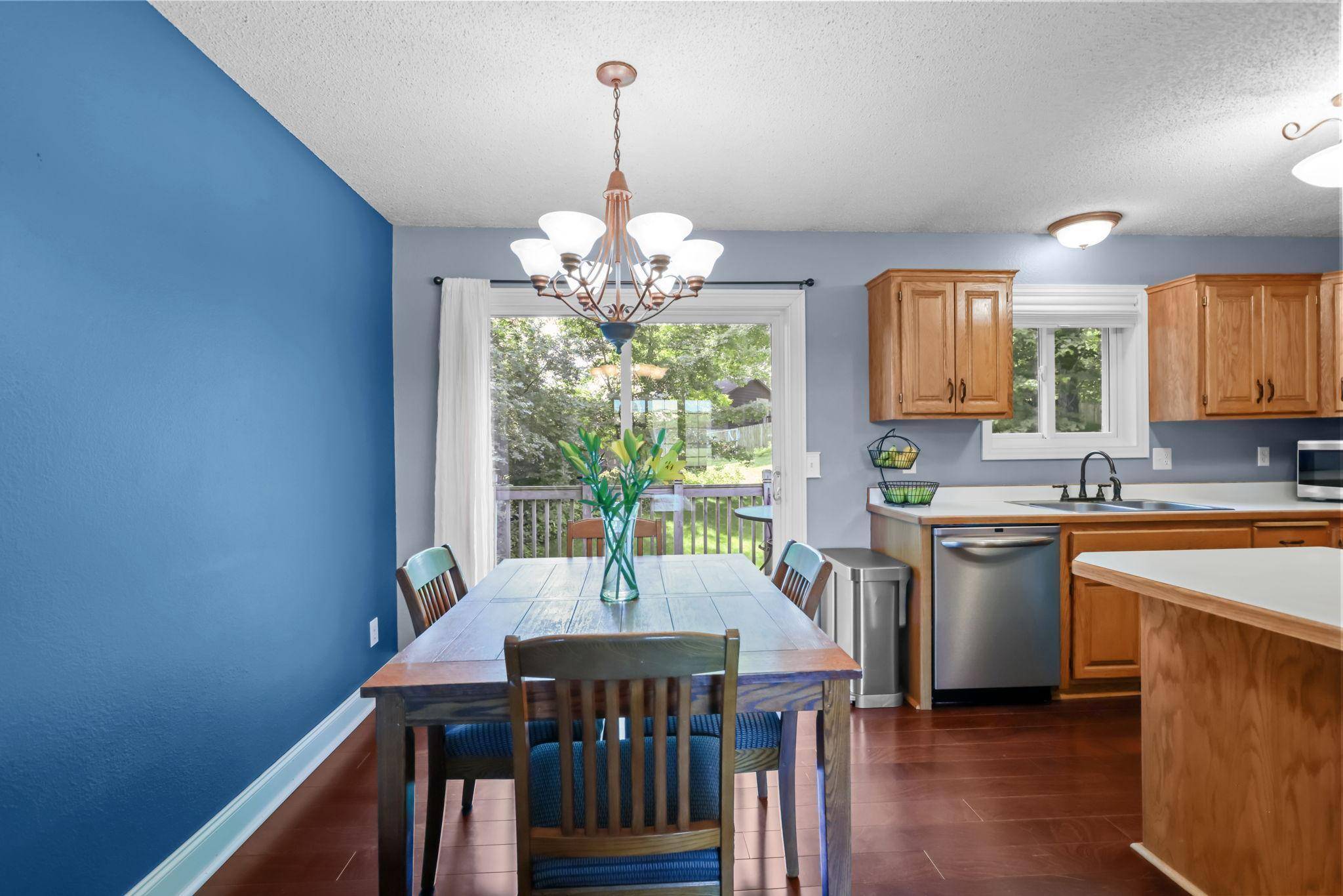 Forest Lake, MN 55025,7723 N Shore CIR N