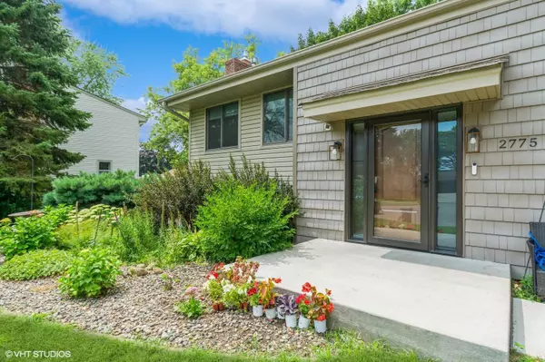 Roseville, MN 55113,2775 Iona CIR