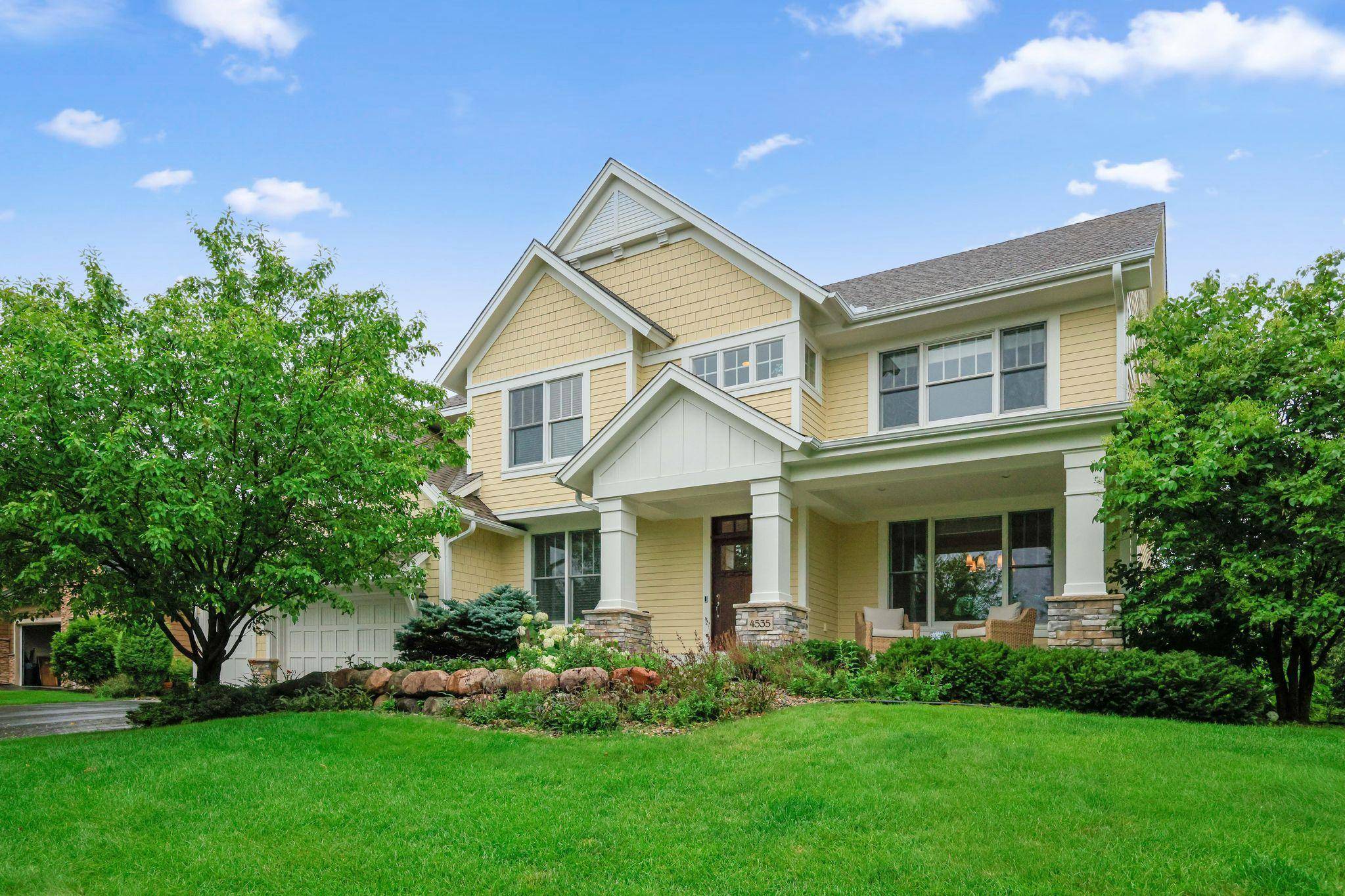 4535 Bluebell TRL S, Medina, MN 55340
