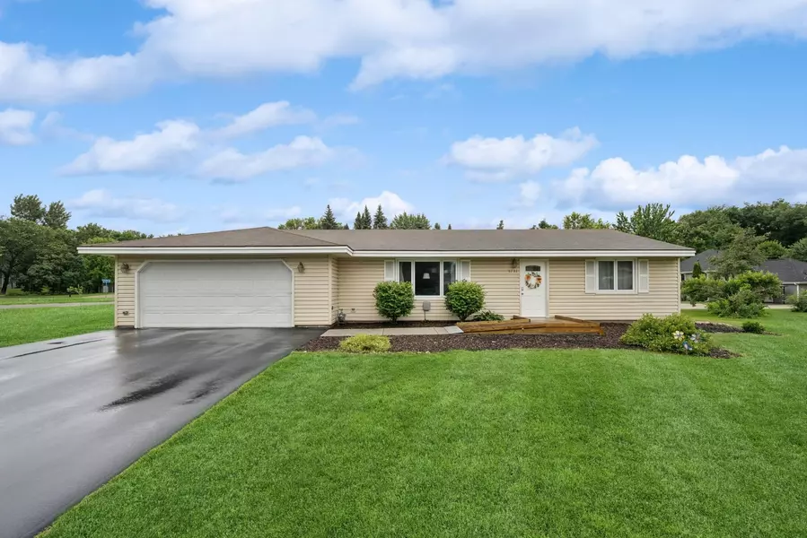 5731 Maves TRL SE, Prior Lake, MN 55372