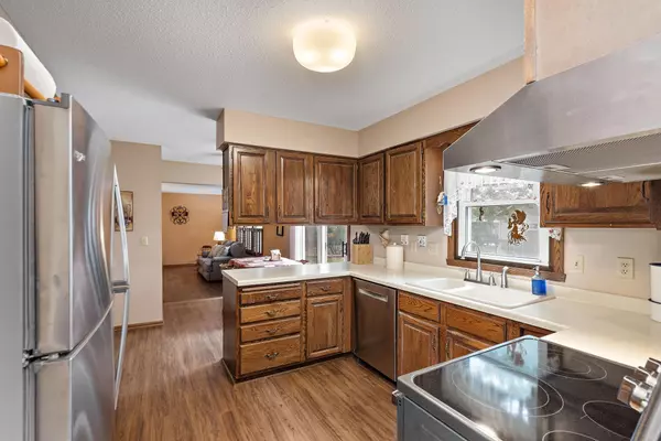 Oakdale, MN 55128,3849 Gresham WAY N