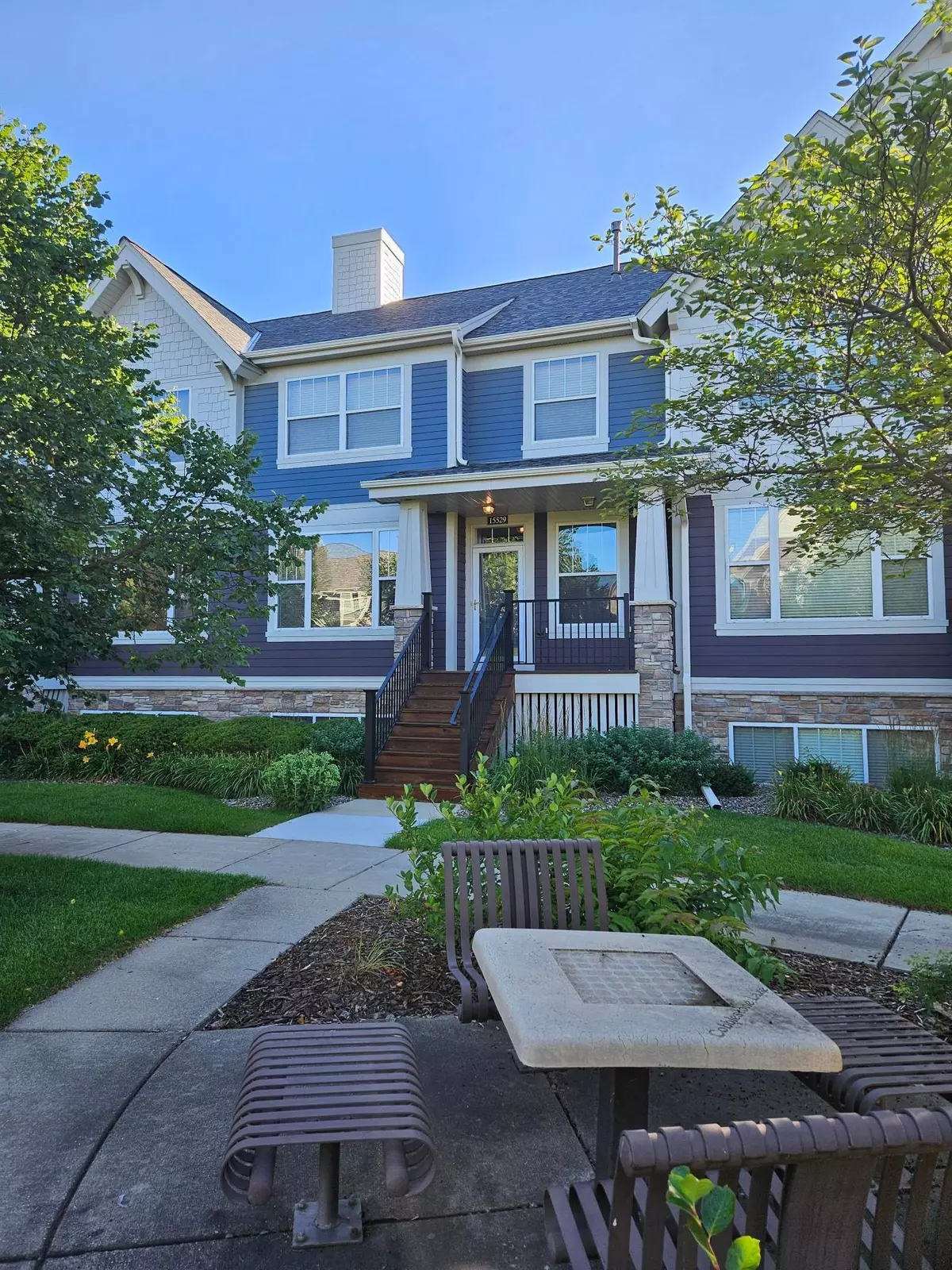 Apple Valley, MN 55124,15529 Dunhill LN #604