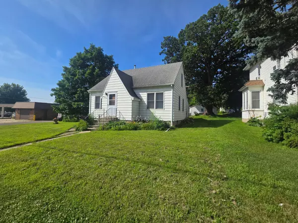 Albert Lea, MN 56007,642 Marshall ST