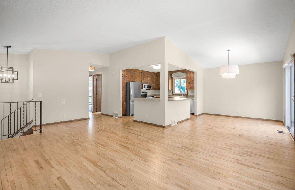Bloomington, MN 55438,6116 W 97th ST