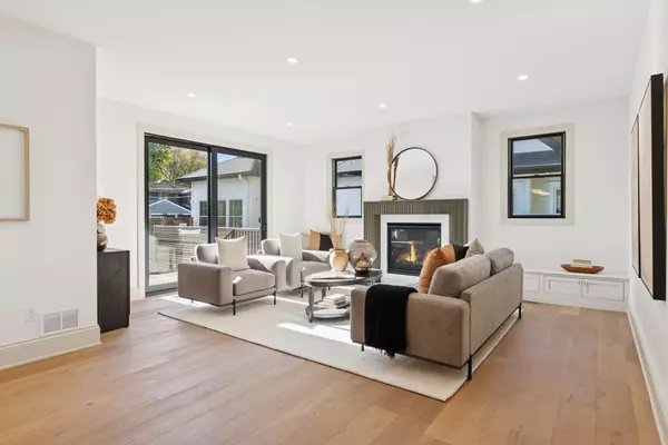 Saint Paul, MN 55105,1532 Lincoln AVE