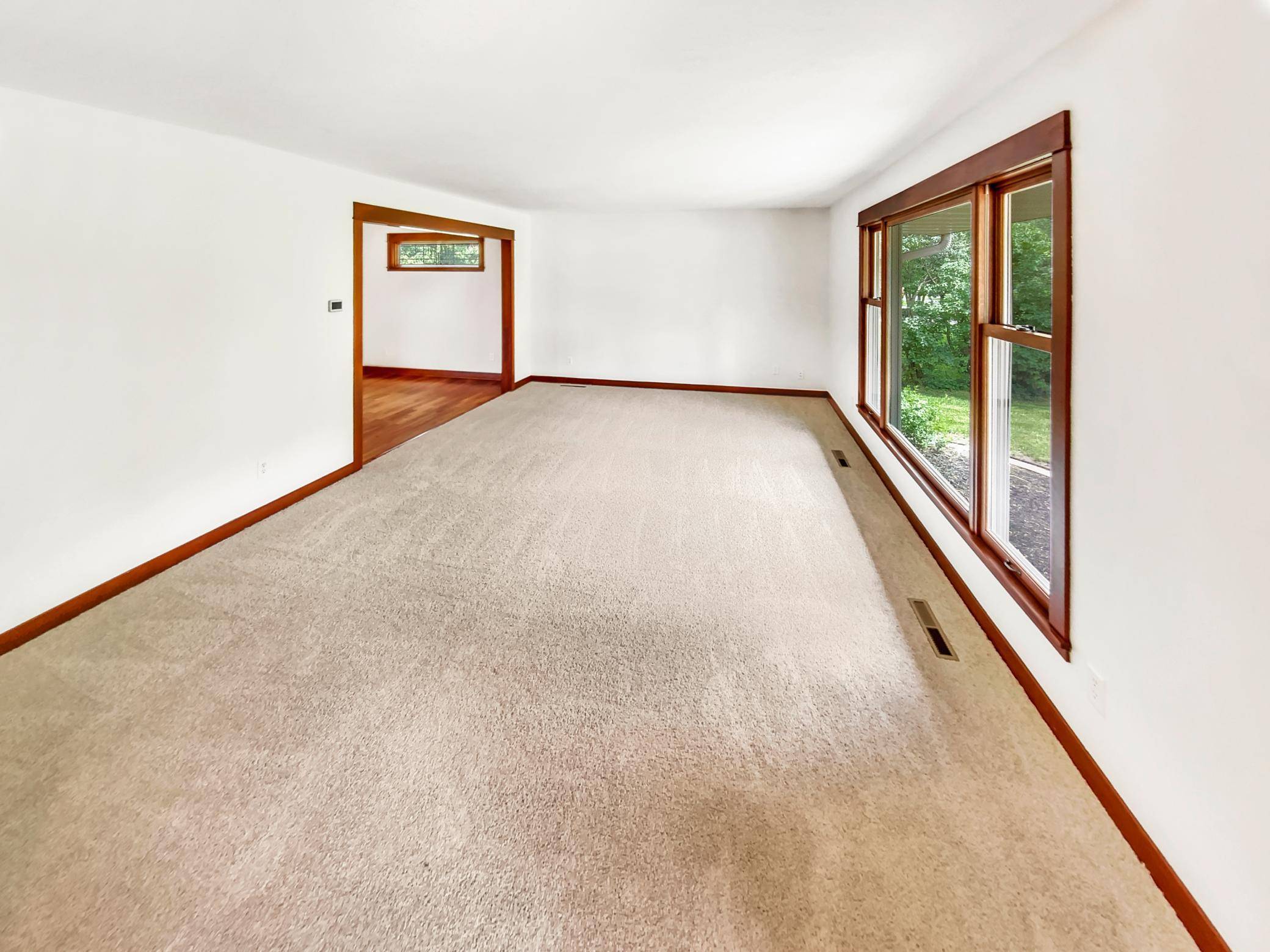 Northfield, MN 55057,706 Greenvale AVE W