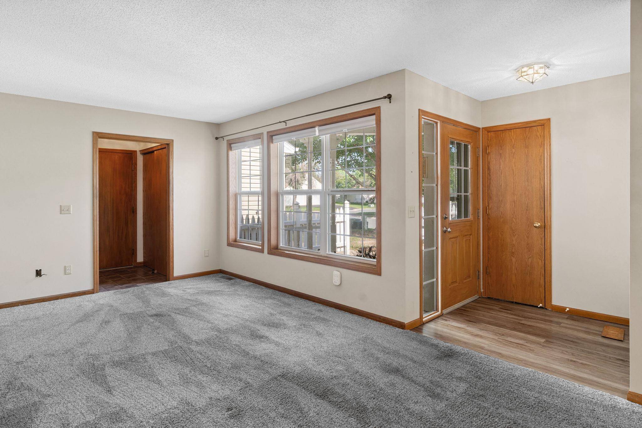 Shakopee, MN 55379,438 Sarazin ST