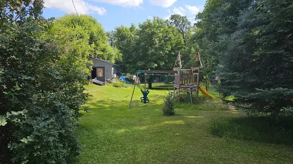 Gonvick, MN 56644,128 Spruce AVE
