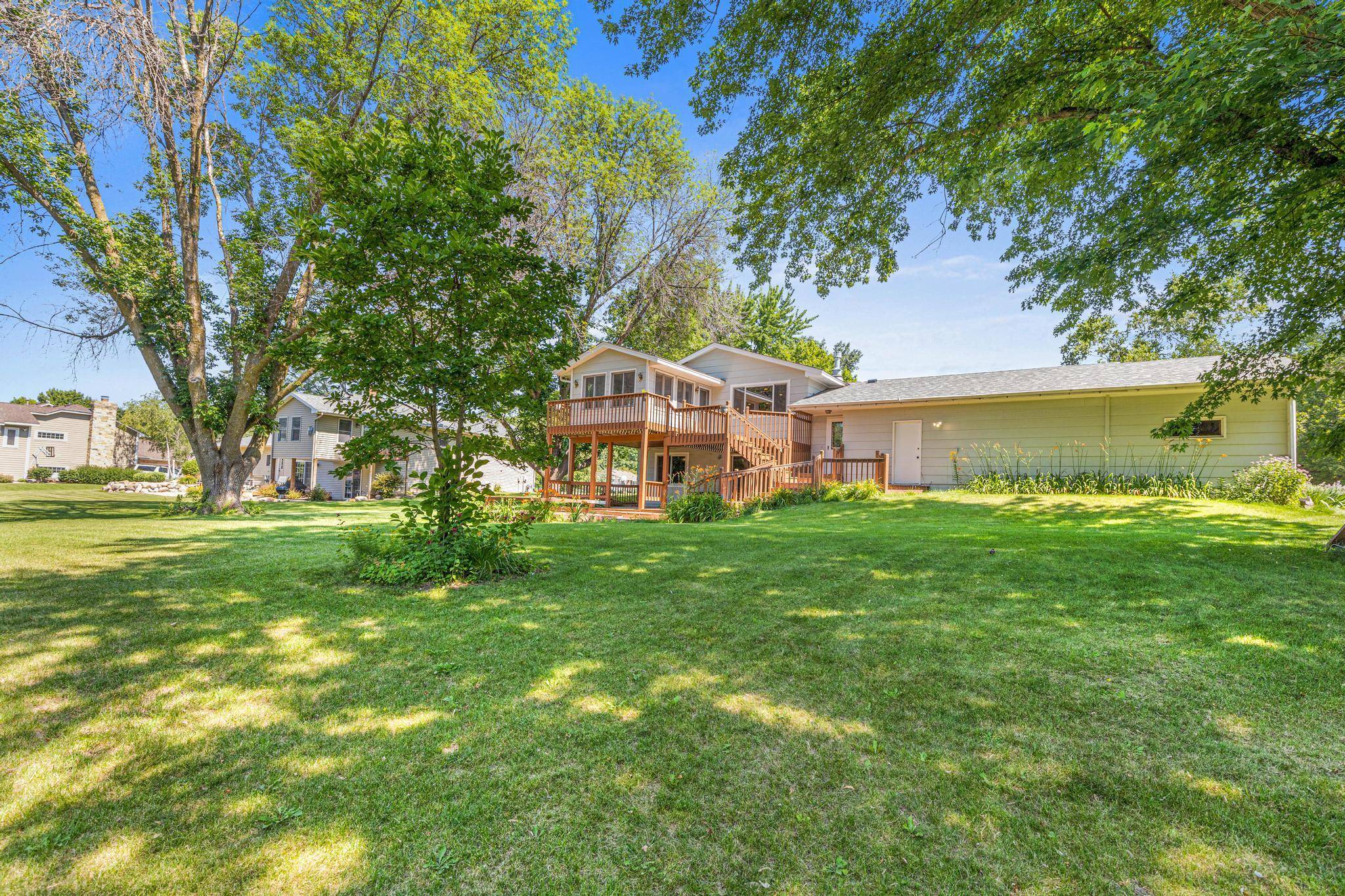 Maple Grove, MN 55311,16951 88th AVE N