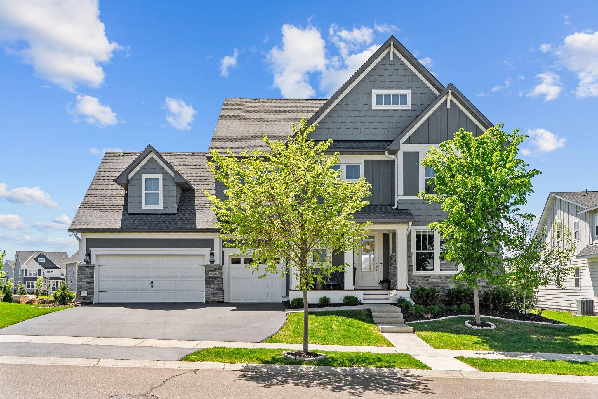 16321 Dryden RD, Lakeville, MN 55044