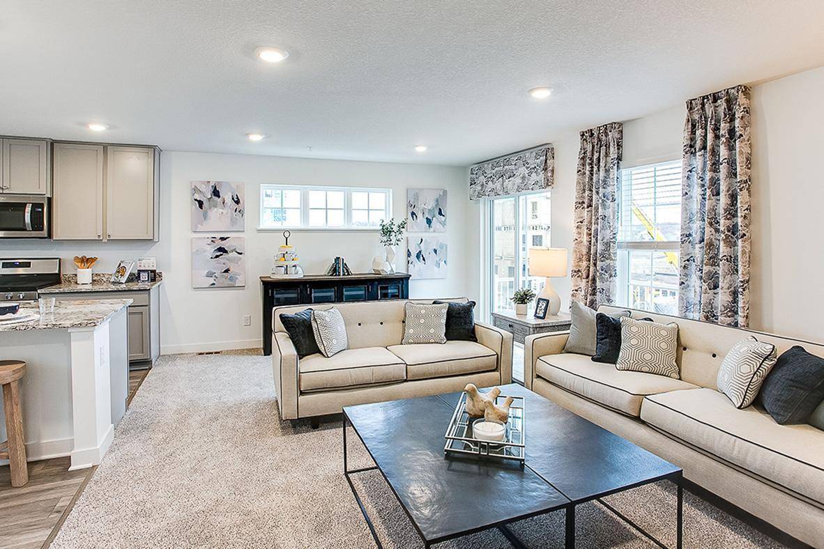 12569 Guadalcanal CIR NE #E, Blaine, MN 55449