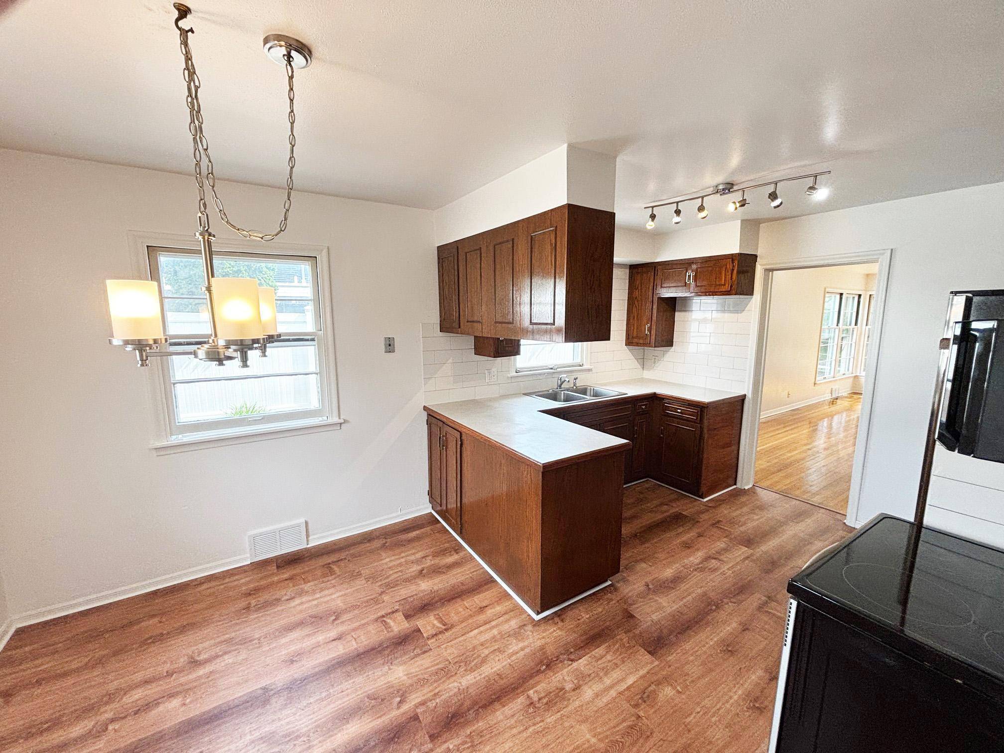 Saint Louis Park, MN 55426,3720 Quebec AVE S